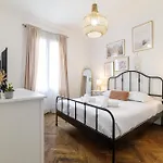 Διαμέρισμα Large 2 Bdr Center Close To Train Station *